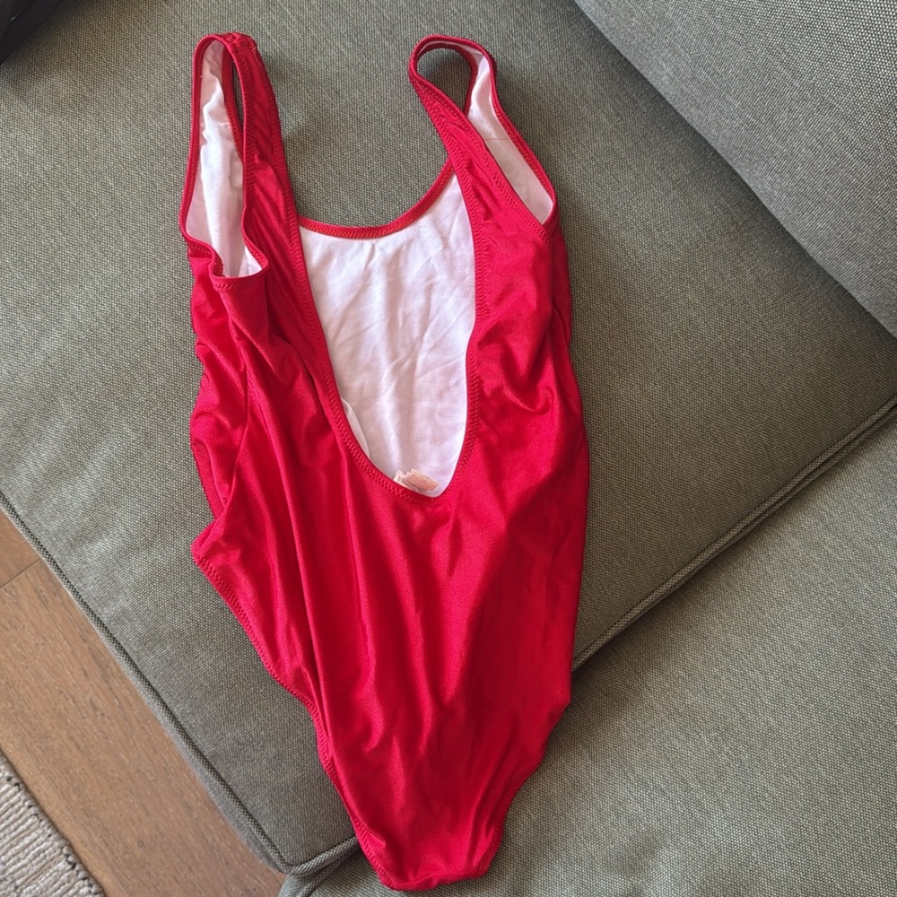 New Brunettes Do It Better One Piece Swimsuit - Picture 2 of 2